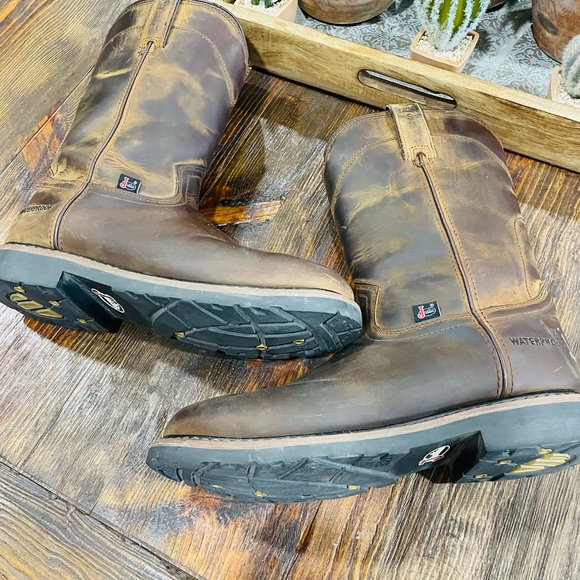 SE4960 - Justin Drywall 10"
Waterproof Work Boot Size 10D - Picture 9 of 14